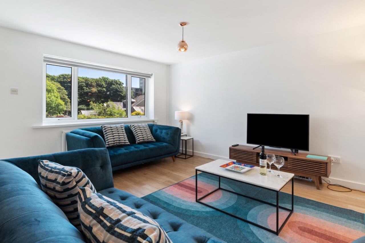 Merlins Gardens Holiday home Tenby