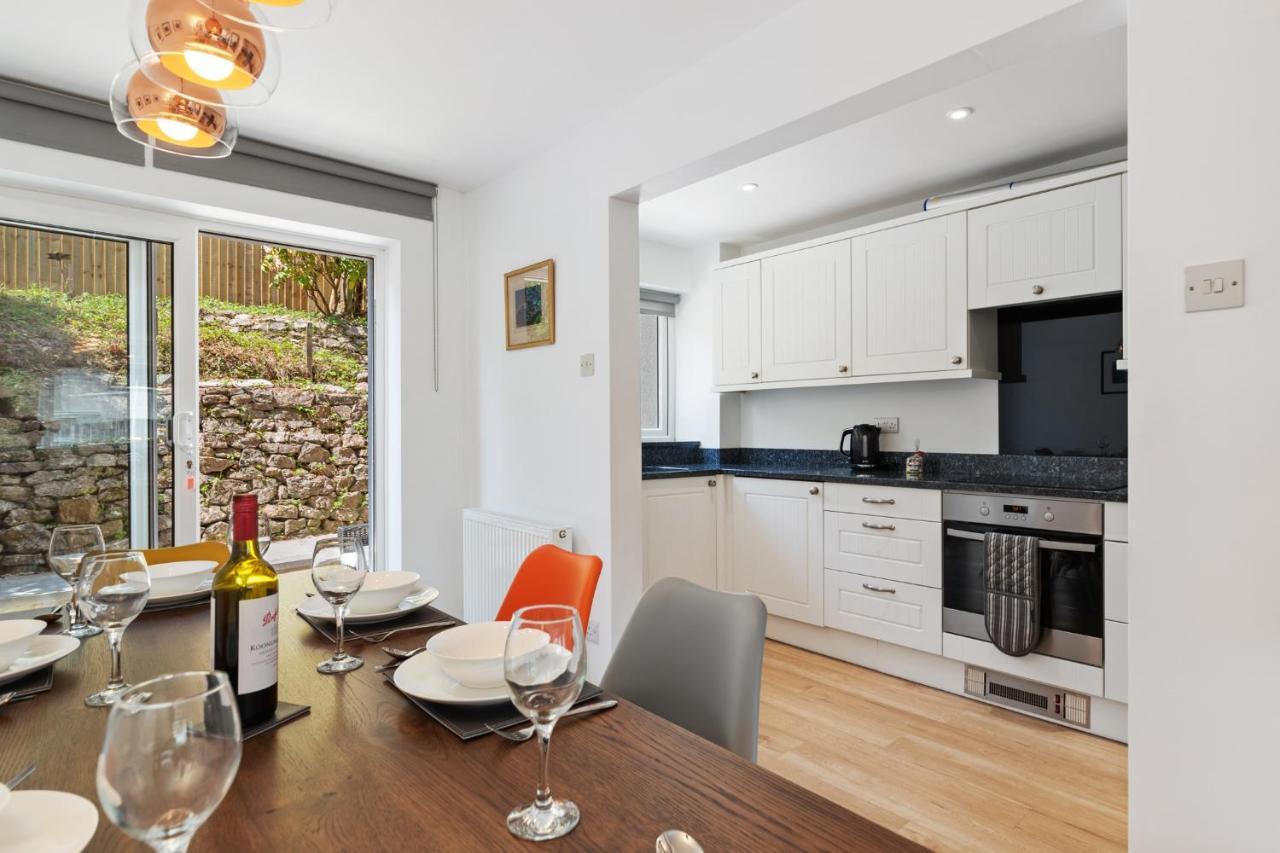 Holiday home Merlins Gardens Tenby